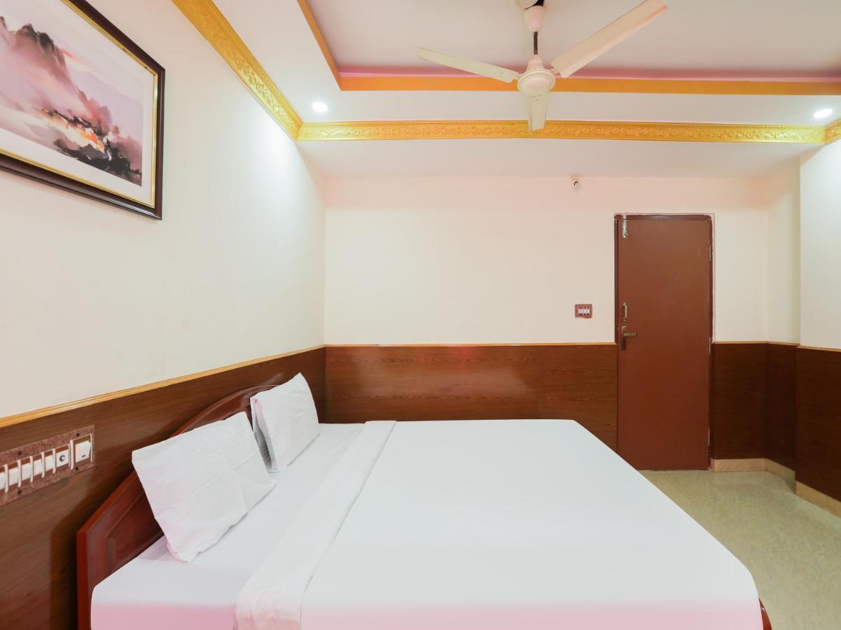 Capital O 84002 Hotel Top In Town President Kushalnagar Exterior photo